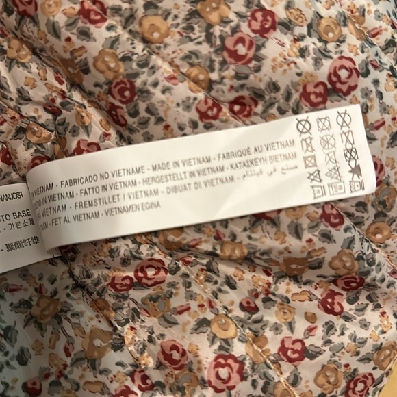 ZARA Rein coat with hood for girl. Pea color(yellow- gold) lining multi color. - Picture 5 of 5